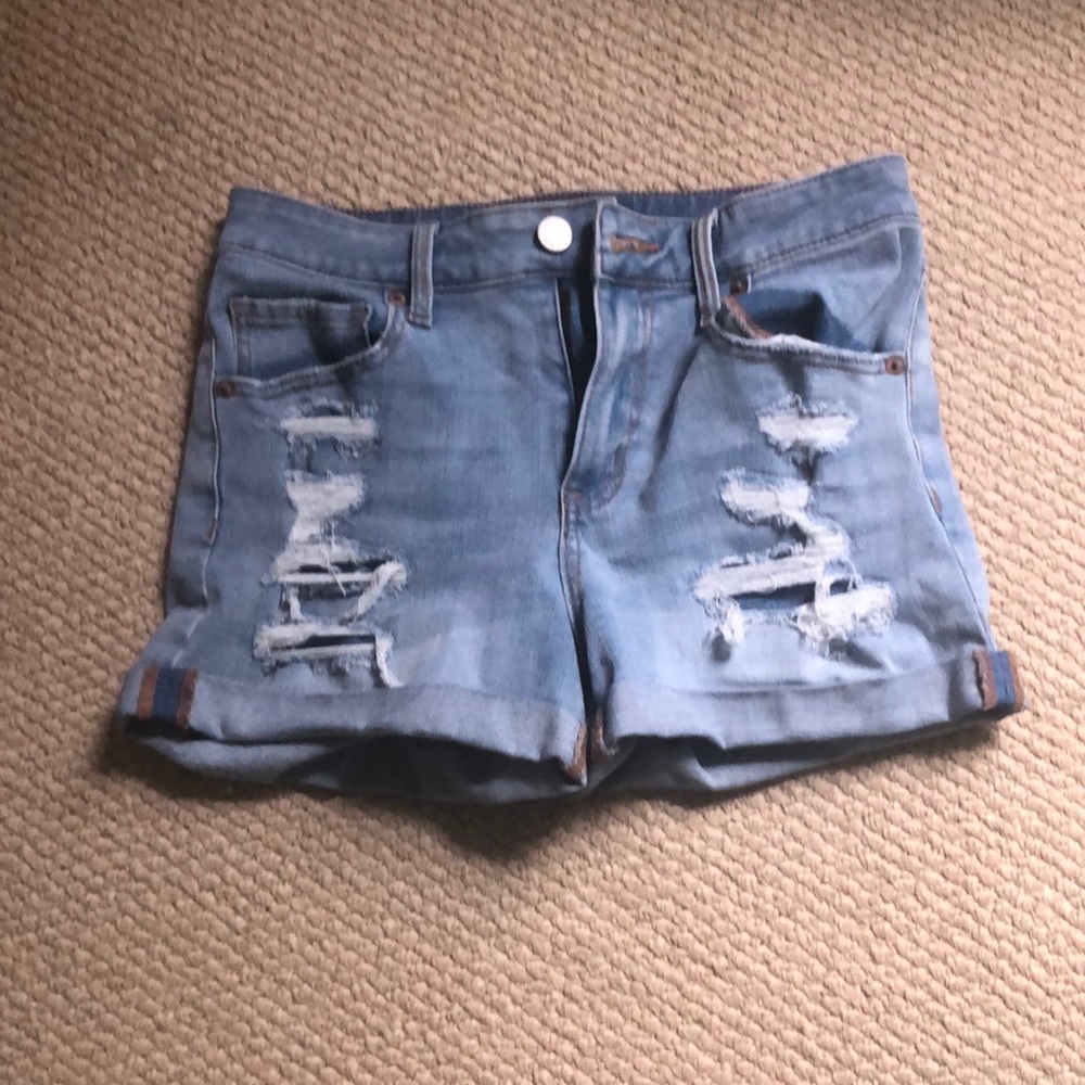 Cute Jean shorts🌨